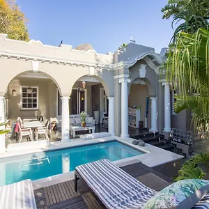 4* Bed & Breakfast Jardin D'ebene Boutique