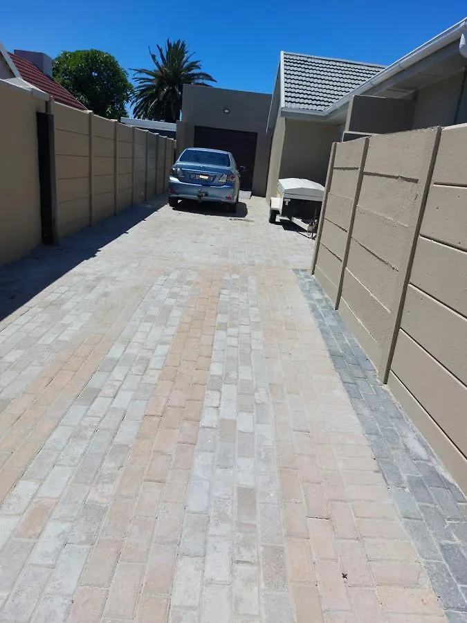 Finca Guest House Cape Town